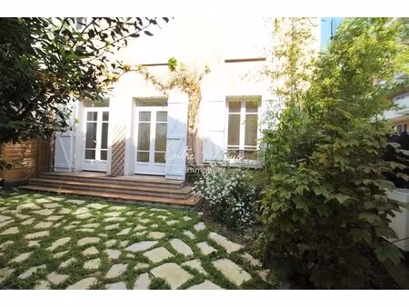 maison ancienne à vendre dans le quartier voltaire-grésillons