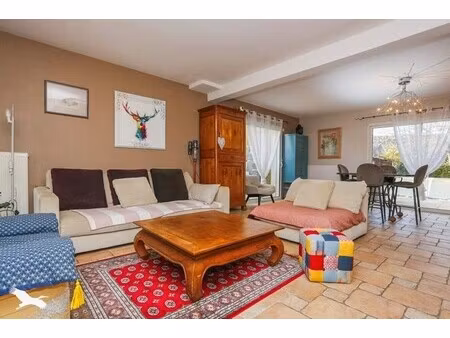 maison de luxe à vendre dans le quartier de gaulle-ménardière