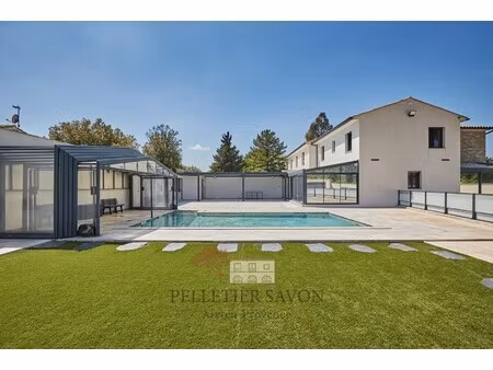 maison de luxe à vendre dans le quartier plateau de puyricard-la trévaresse