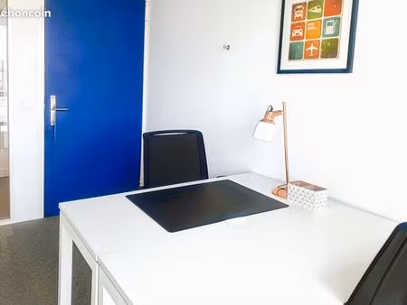 bureau privé à louer pour 2 personnes à paris  olympiades