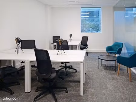 bureau privé à louer pour 5 personnes à paris  porte d'orléans