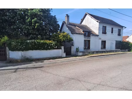 maison foëcy m² t-6 à vendre  94 500 €