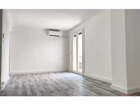 location appartement  m² t-2 à perpignan  559 €