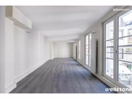 bureau 107 m²