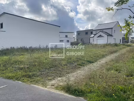 terrain à vendre