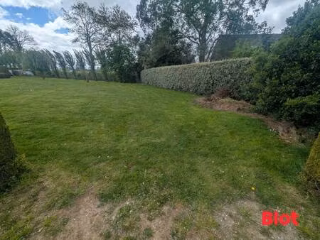 terrain constructible viabilisé à vendre