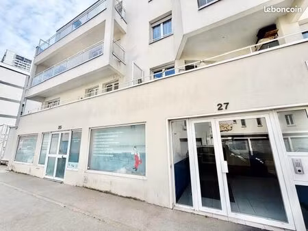 bureau 112 m²