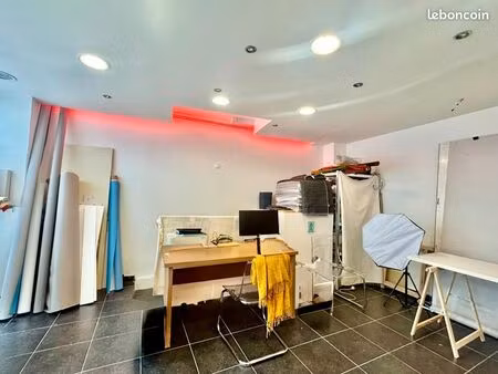 local commercial 47 m²