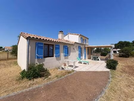 vente maison à l'aiguillon-sur-mer (85460) : à vendre / 85m² l'aiguillon-sur-mer
