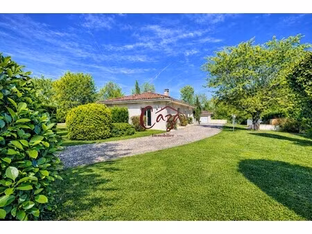 maison de luxe à vendre à sallebœuf