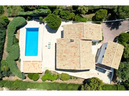 villa de luxe à vendre à saint aygulf