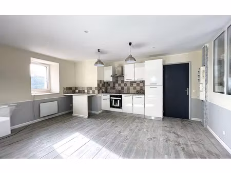 location appartement  44.21 m² t-1 à limerzel  550 €