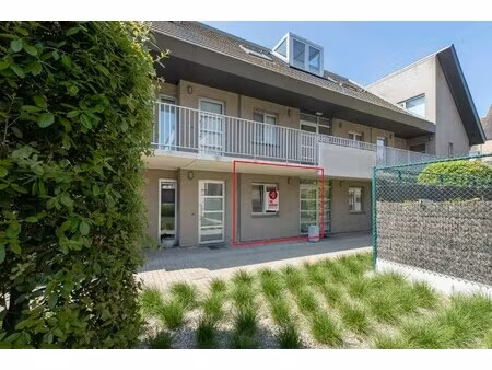 gelijkvloers appartement met tuin te koop op rustige locatie