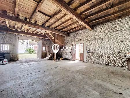 grange à aménager en maison t4/t5 avec extérieur billère
