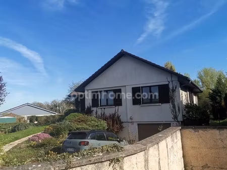 maison individuelle terrain 44 ares