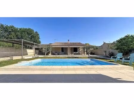 vedène - maison individuelle de plain-pied - 102m² - piscine
