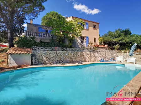 villa 3 chambres avec studio et piscine vue panoramique