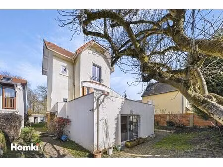 maison/villa t5 de 140 m2 à vélizy-villacoublay 78140