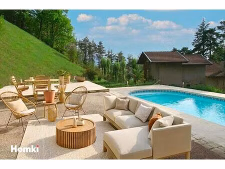 maison/villa t8 de 186 m2 à voiron 38500