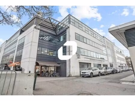 vente bureaux 225 m²