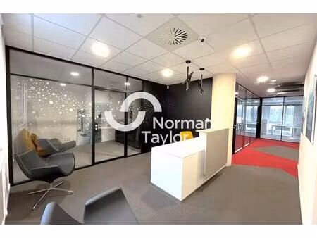 vente bureaux 207 m²