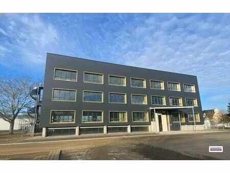 vente bureaux 192 m² à 207 m²