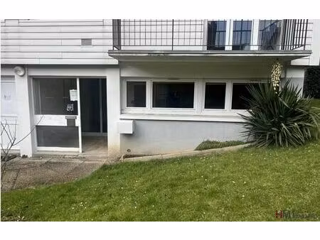 vente bureaux 73 m²