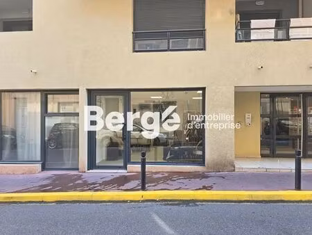 vente commerce cannes 06400 43m²