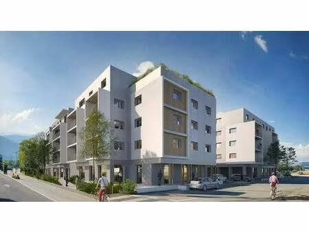 vente commerce crolles 38920 62m²