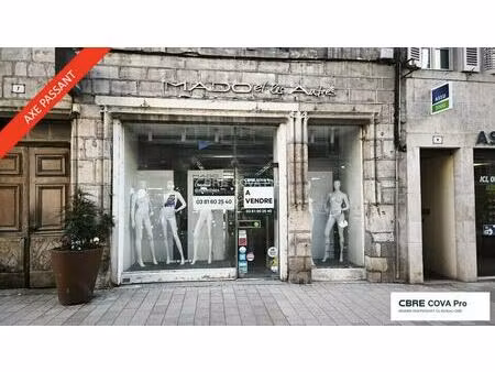 vente commerce dole 39100 82m²