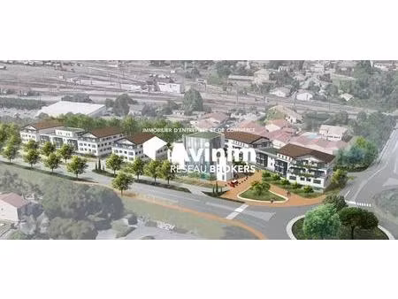 vente commerce lespinasse 31150 110m²