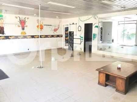 vente commerce gometz le chatel 91940 63m²