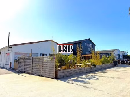 vente commerce hyeres 83400 235m²