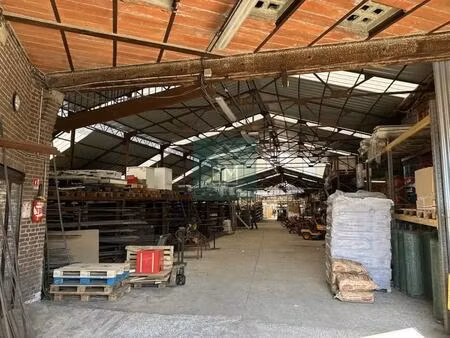 vente commerce noyon 60400 2000m²