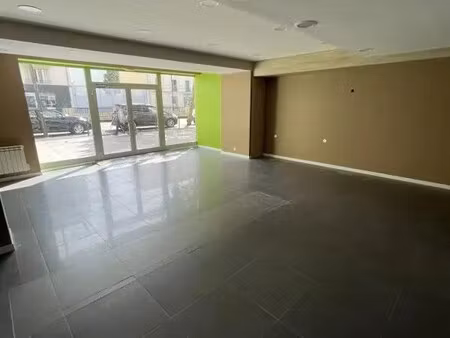 vente commerce rueil malmaison 92500 148m²