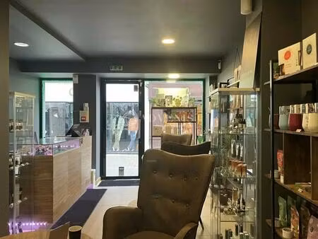vente commerce bourges 18000 76m²
