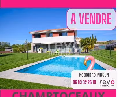 maison 7 pièces 160 m²