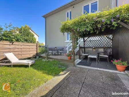 appartement 3 pièces 64 m²