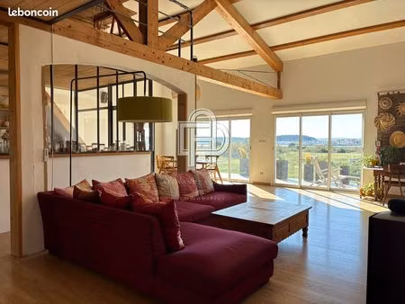 chalet 7 pièces 280 m²