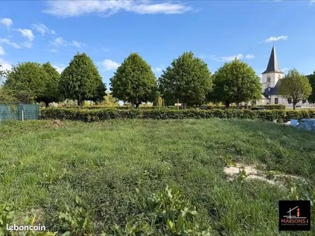 terrain 735 m² la vaupaliere