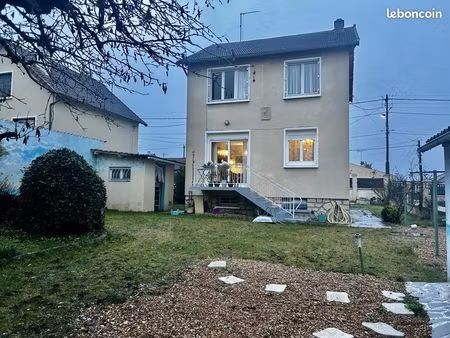 maison 5 pièces 85 m²