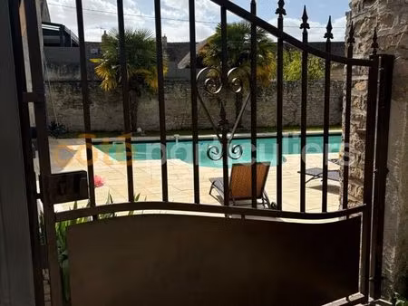 propriété 6 pièces 155 m²