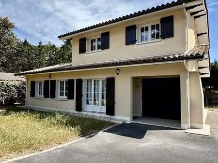 villa 6 pièces 128 m²
