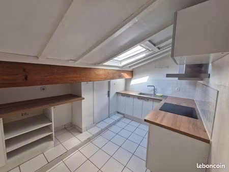 t2 bis 46m2 quartier st seurin- croix blanche