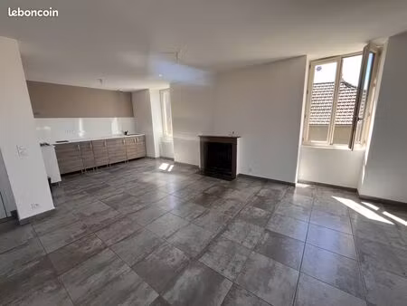 appartement 2 pièces 57 m²