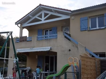 maison avec 2 appartements