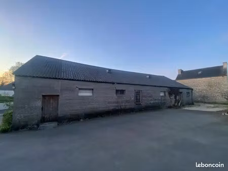hangar 230m2
