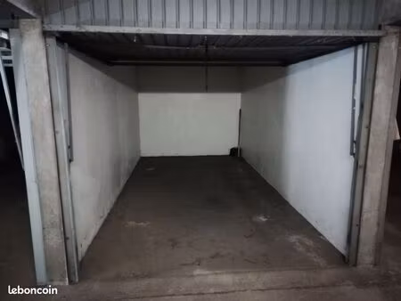 garage 15 m²