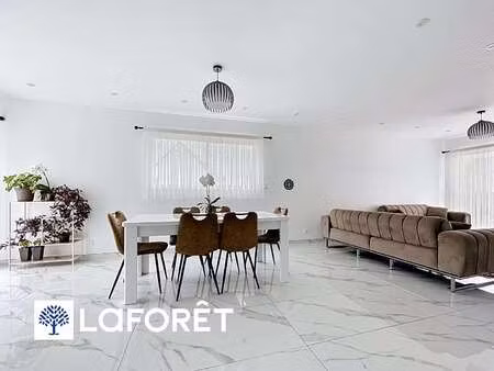 vente maison à nort-sur-erdre (44390) : à vendre / 117m² nort-sur-erdre