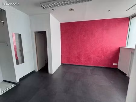 local commercial 35 m²